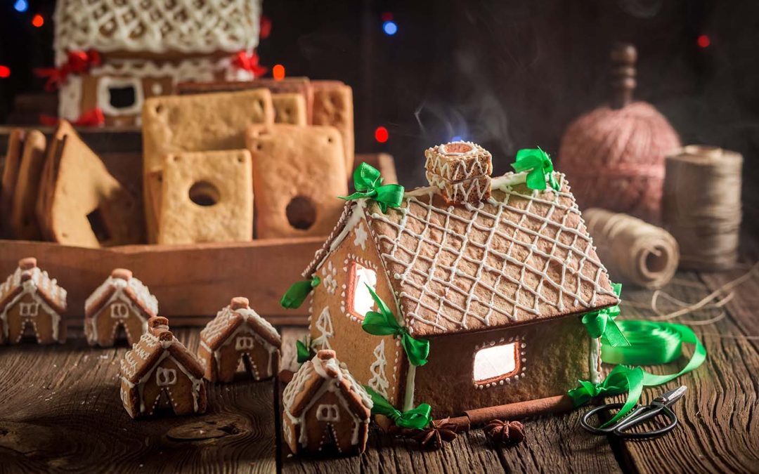 How to Build a DIY Cookie House: A Sweet Holiday Tradition